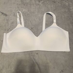 Warner's No Side Effects Wire-Free Bra 01056 Women's Size 40C White